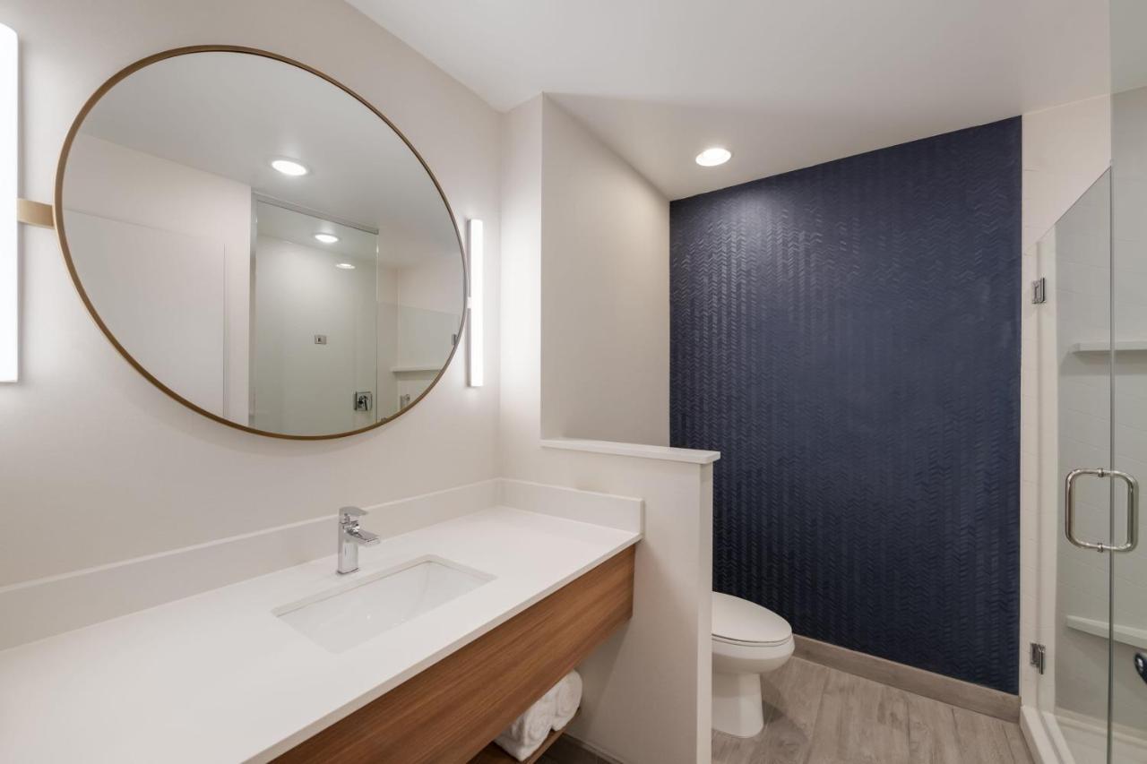 Fairfield By Marriott Inn & Suites Virginia Beach Town Center Экстерьер фото